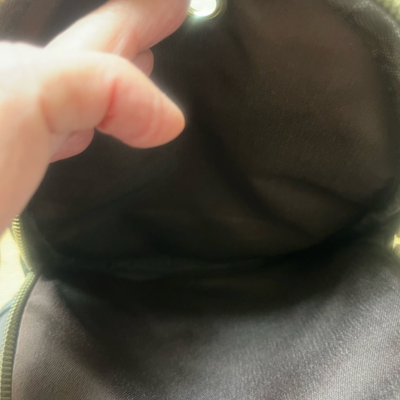 ✨ Mini Backpack with Artistic Girl Print ✨ - Picture 6 of 8